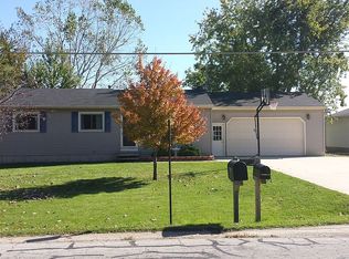 401 3rd St, Sunfield, MI 48890