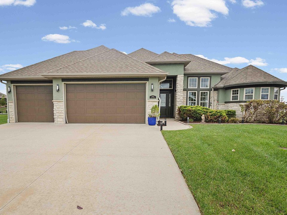 1st image of 1939 Lasso Cir
