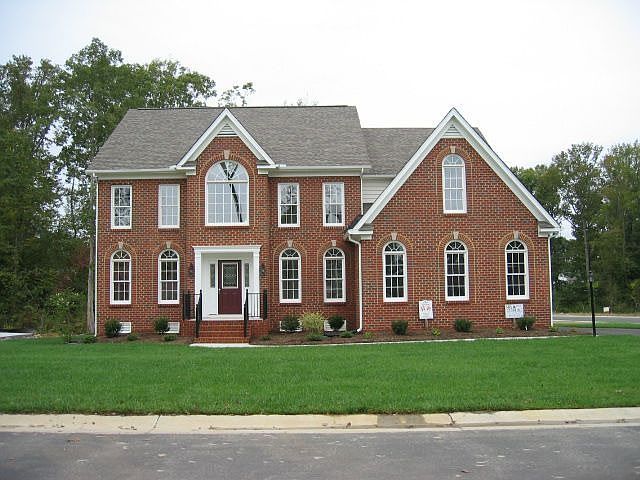Elegant brick front/windows