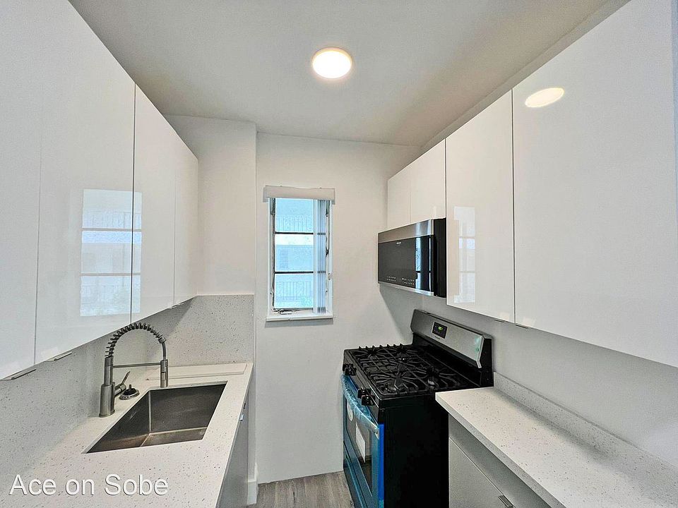 1st image of 2034 SW 3rd Ave W #W3