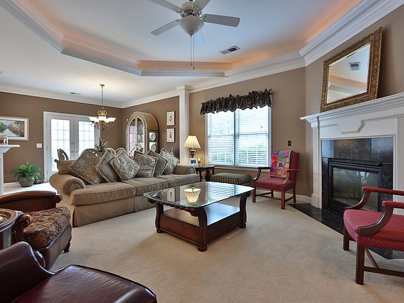 5th image of 1753 Glenwood Way