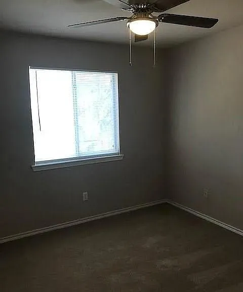 902 Quartz Ct #B — Photo 9
