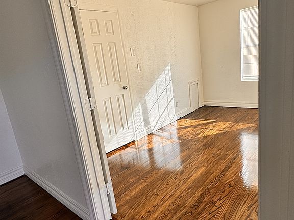 5th image of 1148 N Lottie Ave