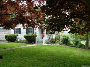 16 Bishop St, Warsaw, NY 14569