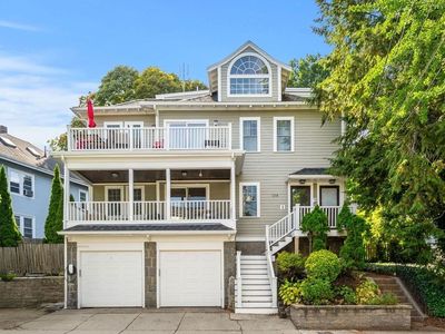 138 Mason Ter #1, Brookline, MA, 02446