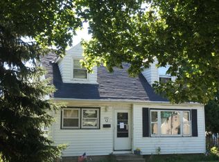 5240 N 69th St, Milwaukee, WI 53218
