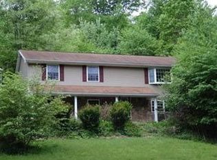 988 Locke Mountain Rd, Hollidaysburg, PA 16648