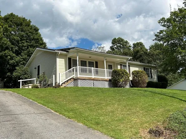 1280 Fisher Rd, Wytheville, VA 24382