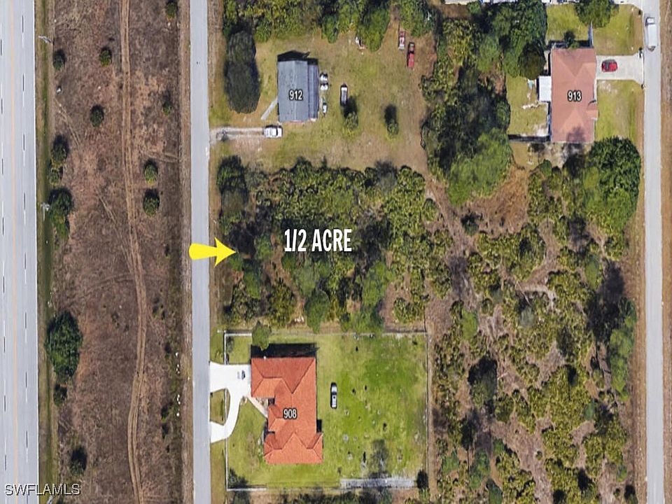 1st image of 910 Edward Ave