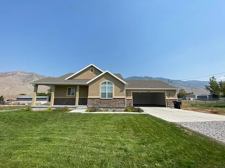 7962 Mountain View Rd — Photo 1