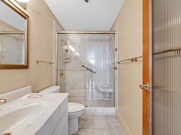 5th image of 555 Pierce St APT 1001