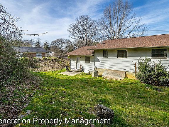 2nd image of 3744 Anderson Ave #3744