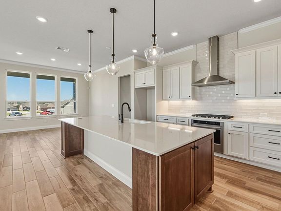 6th image of this home