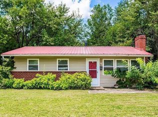 1553 Bluebird Ln, Lexington, KY 40503