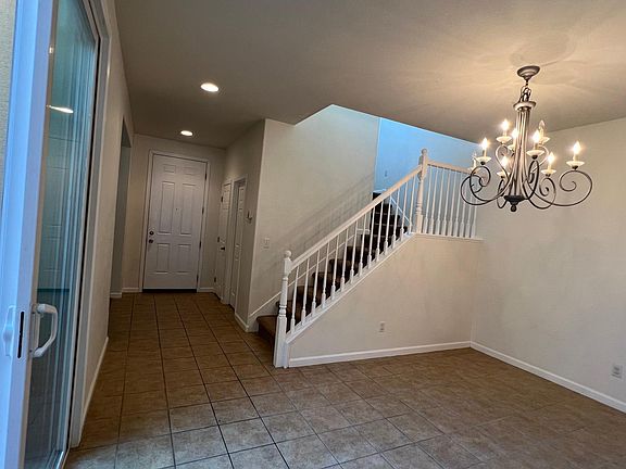 4th image of 48 W Brilloso Ln