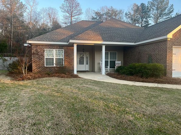 225 Ora Ln, Caledonia, MS 39740