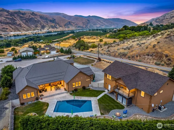 262 42nd Court NW, East Wenatchee, WA 98802
