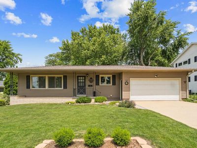 805 7th St SE, Oelwein, IA, 50662