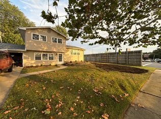 810 S Harmony Rd, Newark, DE 19713