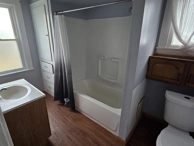 16301 Huntmere Ave #2 — Photo 8