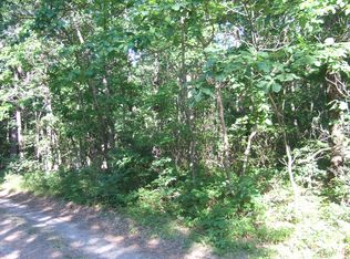 Ryder Ln, Dingmans Ferry, PA 18328