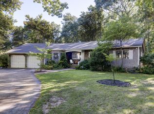 250 Marion Pl, East Marion, NY 11939