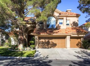 8920 Rainbow Ridge Dr, Las Vegas, NV 89117