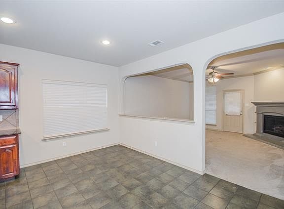 4th image of 6208 Kristen Dr