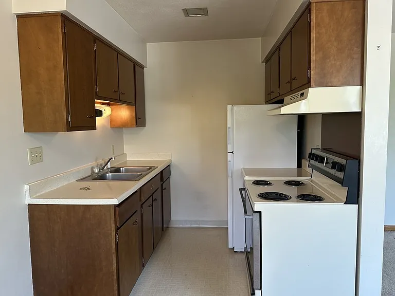 1101 N 7th Ave #11 — Photo 2