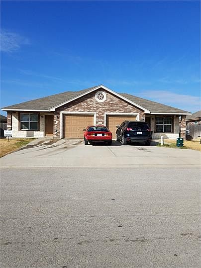 1st image of 210 Coby Dr Unit B