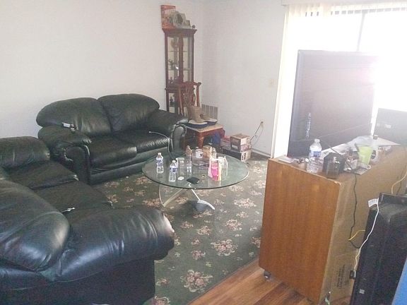 5th image of 18022 Chalet Dr #999
