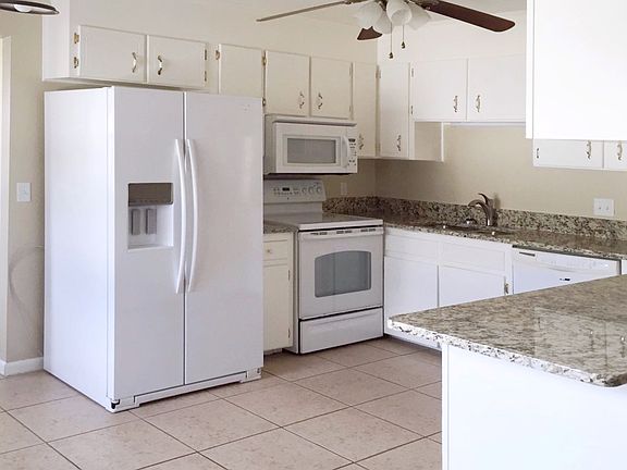 4th image of 401 Crystal Ln