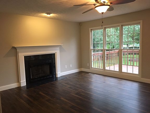 5th image of 7640 Windy Knoll Dr