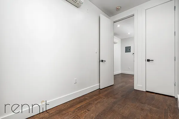 Rented by Rennit Inc. | media 24