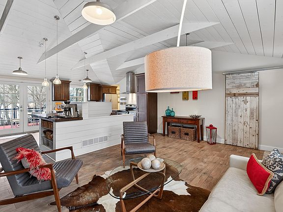 2nd image of 5330 Manitou Rd