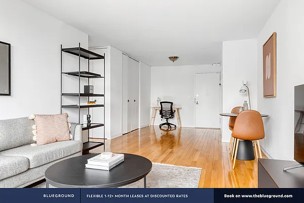 Rented by The Blueground | media 4