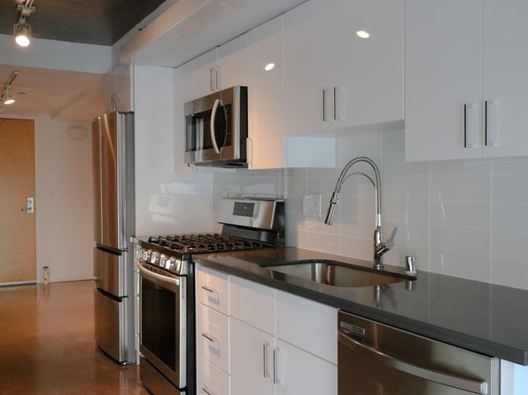 30 Dore St #594639004