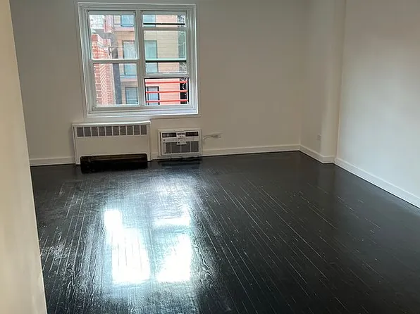 185 W Houston St APT 3B, New York, NY 10014
