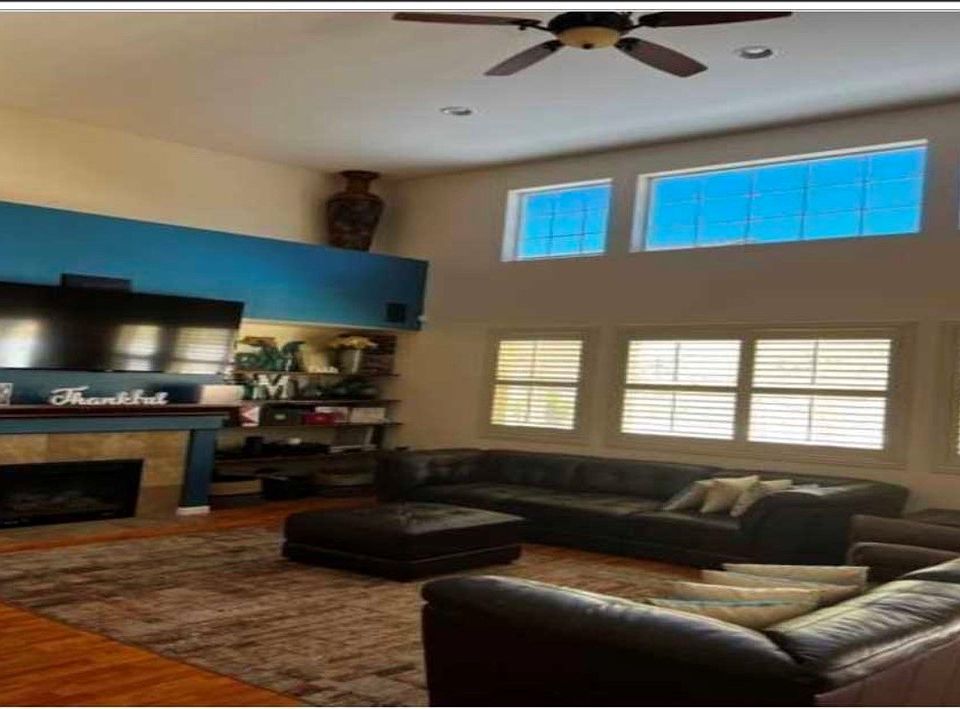 1st image of 26883 Sugarite Canyon Dr