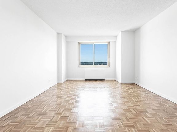 4th image of 2600 Netherland Ave APT 3110