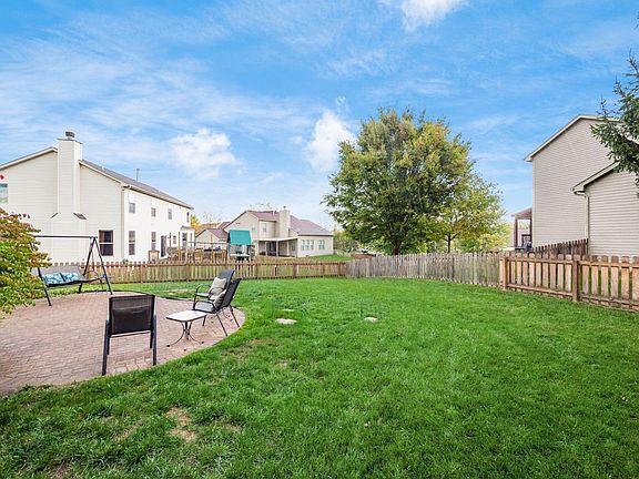 4th image of 683 Theron Dr