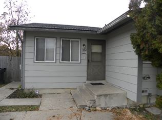1386 Country Manor Dr, Logan, UT 84321