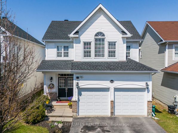 145 Redcliff Ave, Ottawa, ON K2J 5J7