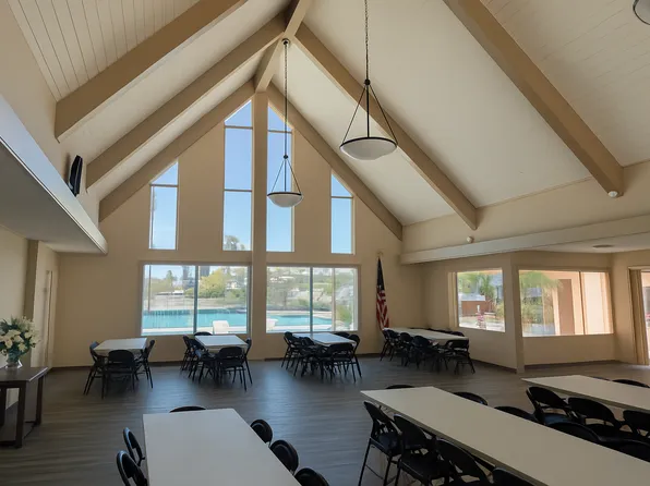 Royal Palms Mobilehome Community, 205 E Driffill Blvd #4, Oxnard, CA 93030