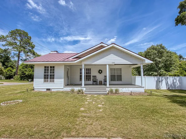 101 S Johnson St, Samson, AL 36477