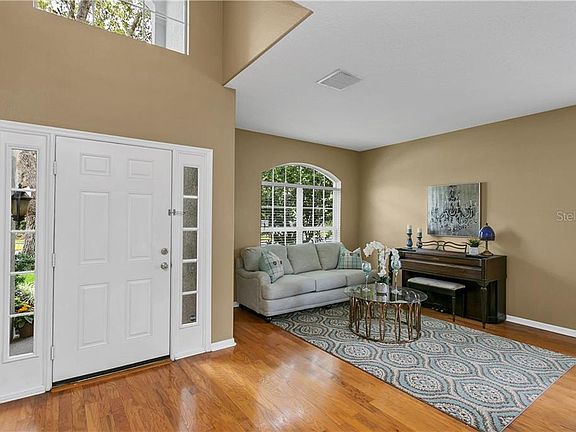 5th image of 10207 Hart Branch Cir