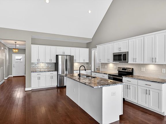 2nd image of 415 S Pendernale Dr