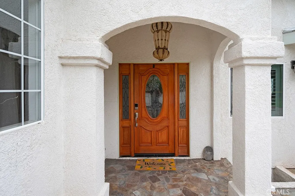 4 bed, 1591 sqft, $7,000 — Photo 1