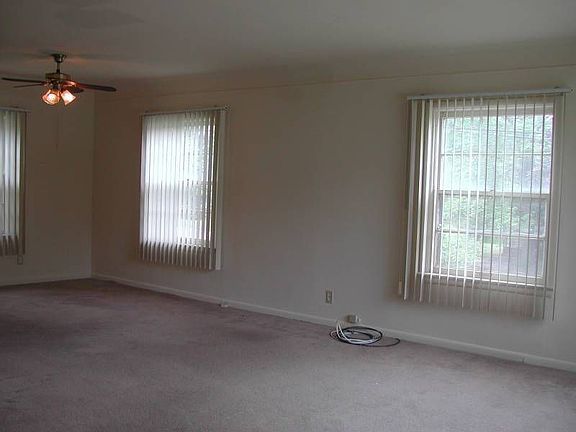 3rd image of 5135 Eagle Lake Dr