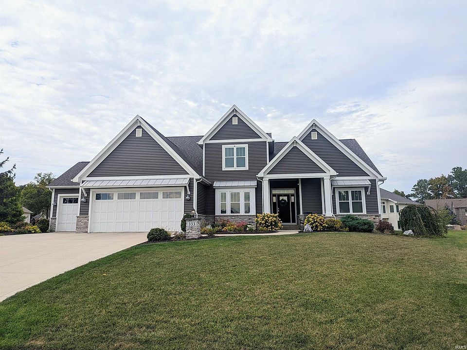 1st image of 333 Crestwood Ct